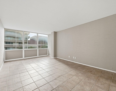 1800 Lavaca St - Photo Thumbnail 6
