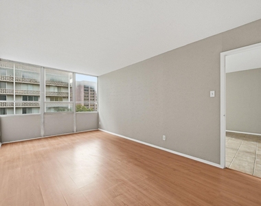 1800 Lavaca St - Photo Thumbnail 9