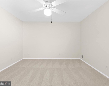 7822 Citadel Court - Photo Thumbnail 9