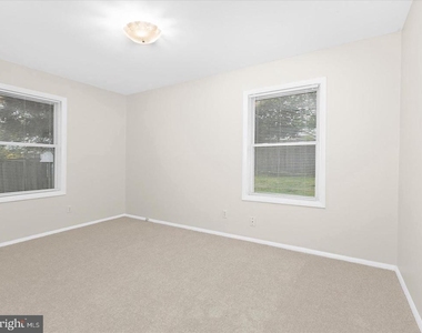 7822 Citadel Court - Photo Thumbnail 17