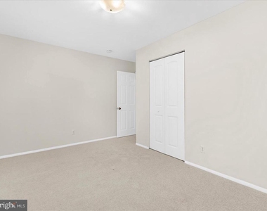 7822 Citadel Court - Photo Thumbnail 18