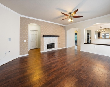 7513 S Glenn St - Photo Thumbnail 11