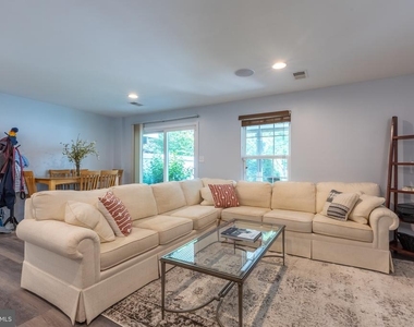 220 General Grey Court - Photo Thumbnail 20