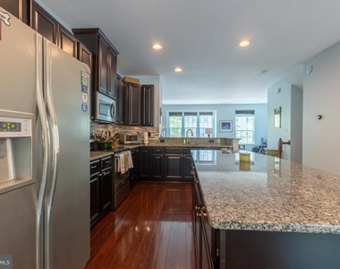 220 General Grey Court - Photo Thumbnail 12