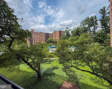 4201 Cathedral Avenue Nw - Photo Thumbnail 9