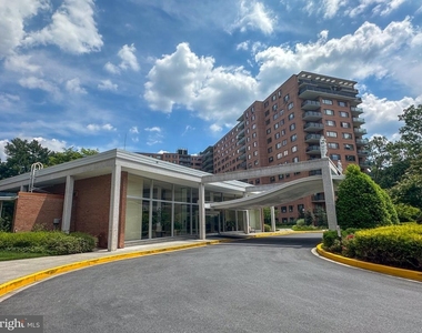4201 Cathedral Avenue Nw - Photo Thumbnail 15