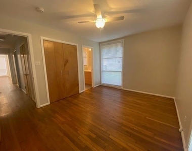 5205 Knight Cir - Photo Thumbnail 5
