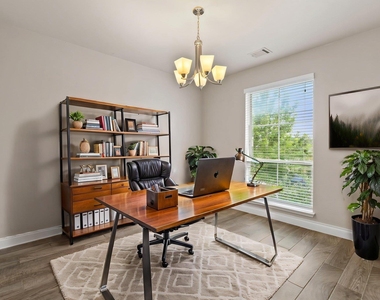 180 Santa Maria St - Photo Thumbnail 8