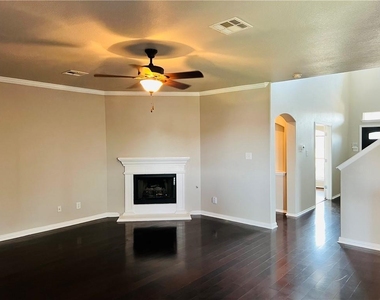1542 Haynie Bnd - Photo Thumbnail 11