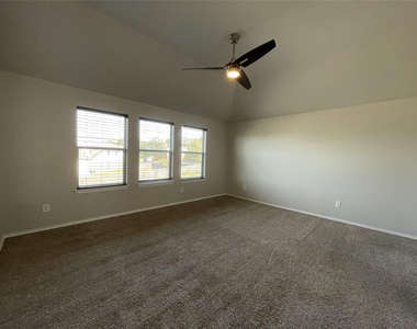 1542 Haynie Bnd - Photo Thumbnail 26