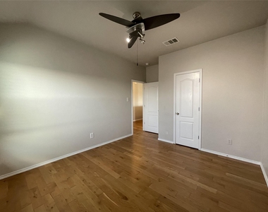 1542 Haynie Bnd - Photo Thumbnail 28