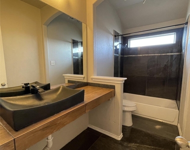 1542 Haynie Bnd - Photo Thumbnail 27