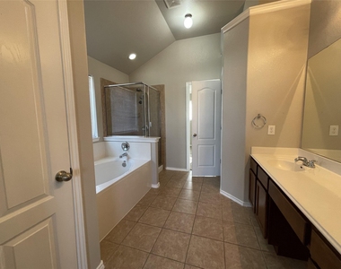 1542 Haynie Bnd - Photo Thumbnail 29