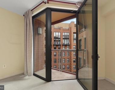 616 E Street Nw - Photo Thumbnail 2