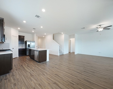 932 Mallow Rd - Photo Thumbnail 20