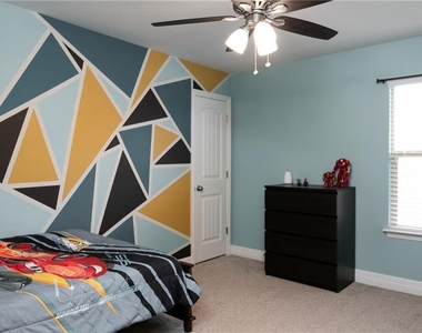 104 Auburn Cv - Photo Thumbnail 29