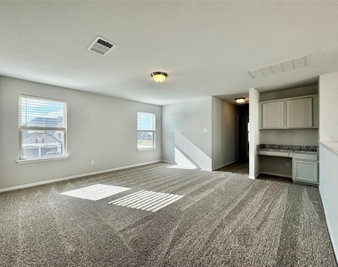 5701 Pleasanton Pkwy - Photo Thumbnail 30