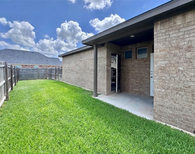 5701 Pleasanton Pkwy - Photo Thumbnail 37