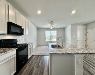5701 Pleasanton Pkwy - Photo Thumbnail 5