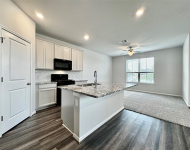 5701 Pleasanton Pkwy - Photo Thumbnail 1