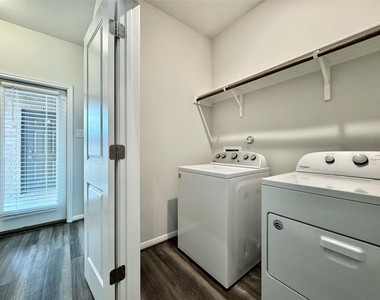 5701 Pleasanton Pkwy - Photo Thumbnail 23