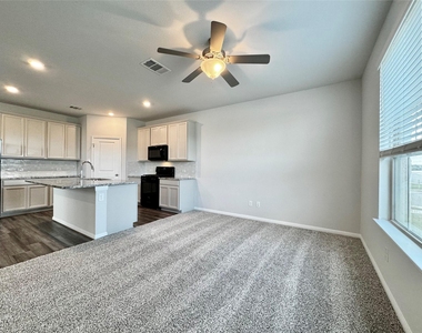 5701 Pleasanton Pkwy - Photo Thumbnail 12