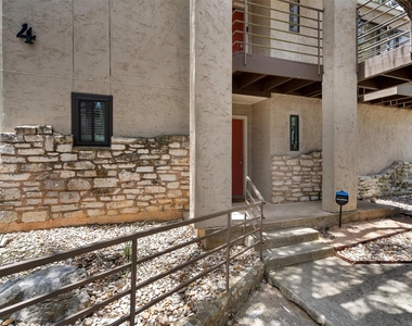 6810 Deatonhill Dr - Photo Thumbnail 1