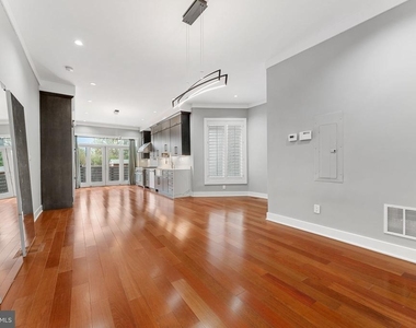 2421 1st Street Nw - Photo Thumbnail 8