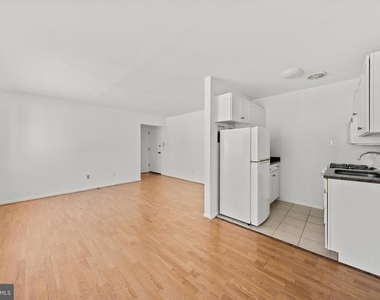 630 11th Street Ne - Photo Thumbnail 9