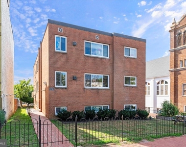 630 11th Street Ne - Photo Thumbnail 17