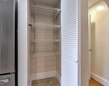 8112 Eastern Avenue Nw - Photo Thumbnail 3