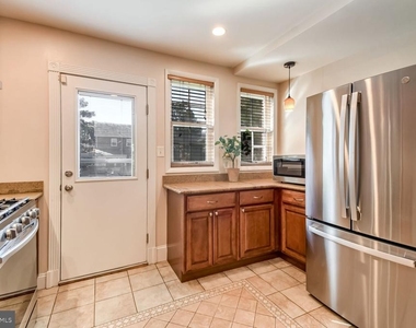 8112 Eastern Avenue Nw - Photo Thumbnail 10
