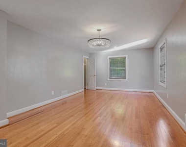 8112 Eastern Avenue Nw - Photo Thumbnail 12