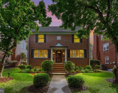 8112 Eastern Avenue Nw - Photo Thumbnail 1