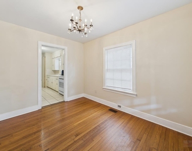 5204 Duval St - Photo Thumbnail 13