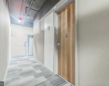 701 Lamont Street Nw - Photo Thumbnail 4