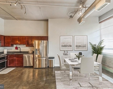 701 Lamont Street Nw - Photo Thumbnail 9