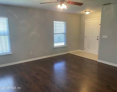 283 Buck Run Way - Photo Thumbnail 1