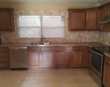 4455 Rainer Road - Photo Thumbnail 3