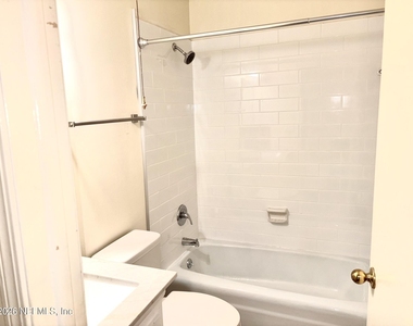5201 Atlantic Boulevard - Photo Thumbnail 9