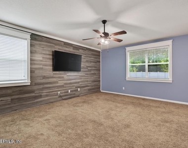 45047 Amhurst Oaks Drive - Photo Thumbnail 7