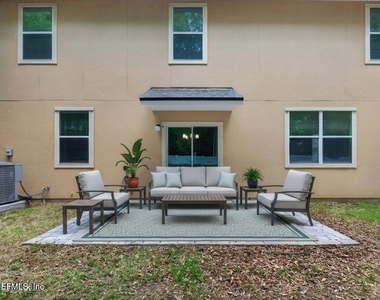 45047 Amhurst Oaks Drive - Photo Thumbnail 30