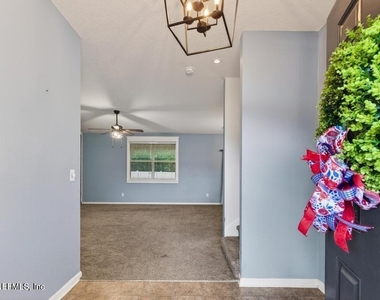 45047 Amhurst Oaks Drive - Photo Thumbnail 2