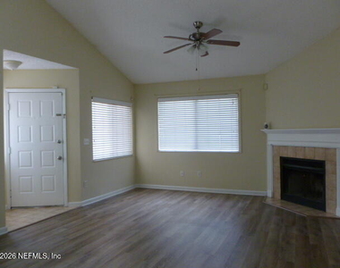 85 Debarry Avenue - Photo Thumbnail 1