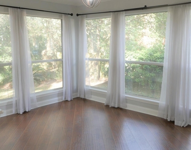 2359 Huckins Court - Photo Thumbnail 17