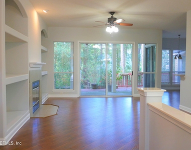 2359 Huckins Court - Photo Thumbnail 7
