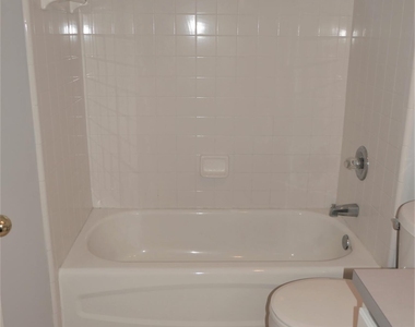 2359 Huckins Court - Photo Thumbnail 33