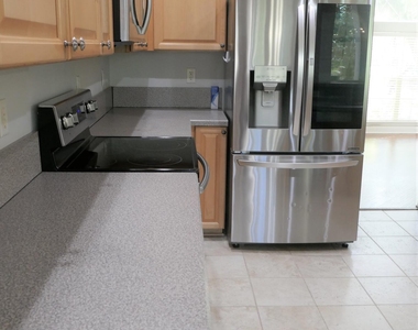 2359 Huckins Court - Photo Thumbnail 13
