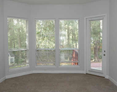 2359 Huckins Court - Photo Thumbnail 24