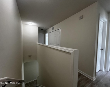7180 Stonelion Circle - Photo Thumbnail 7